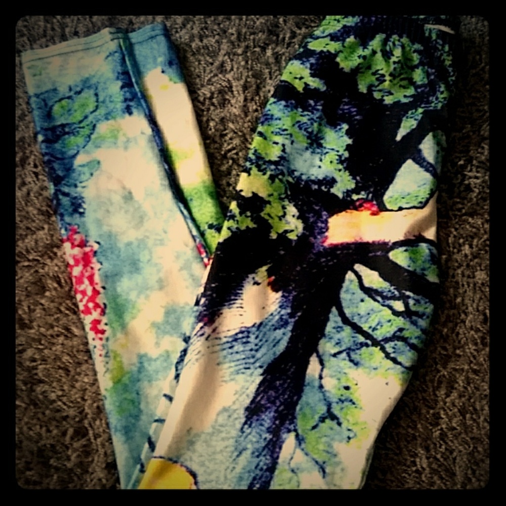 Alice in Wonderland leggings